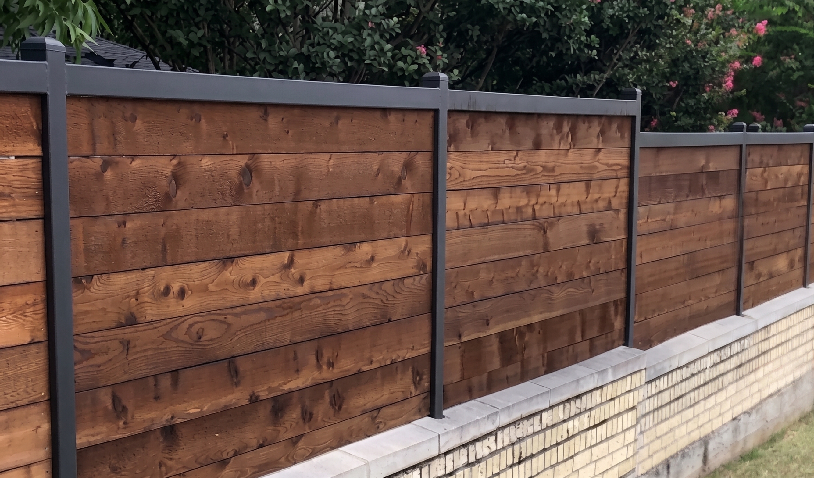 Wood privacy fence